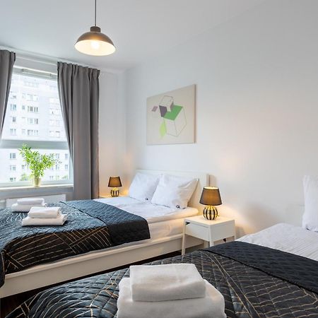 Urban Chic - Pereca - Rondo Onz - Luxury Warsaw Stays - 14 People Luaran gambar