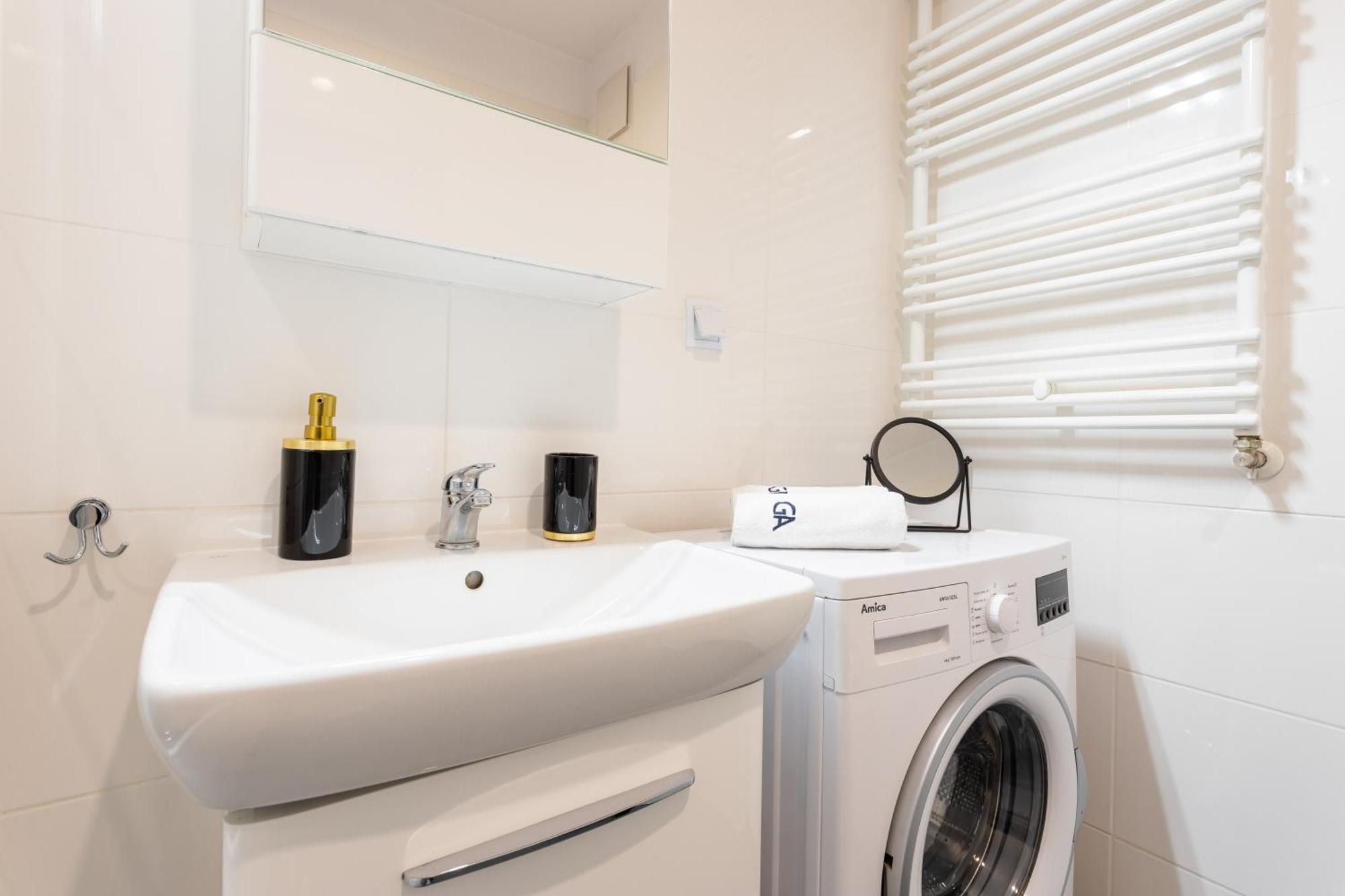 Urban Chic - Pereca - Rondo Onz - Luxury Warsaw Stays - 14 People Luaran gambar