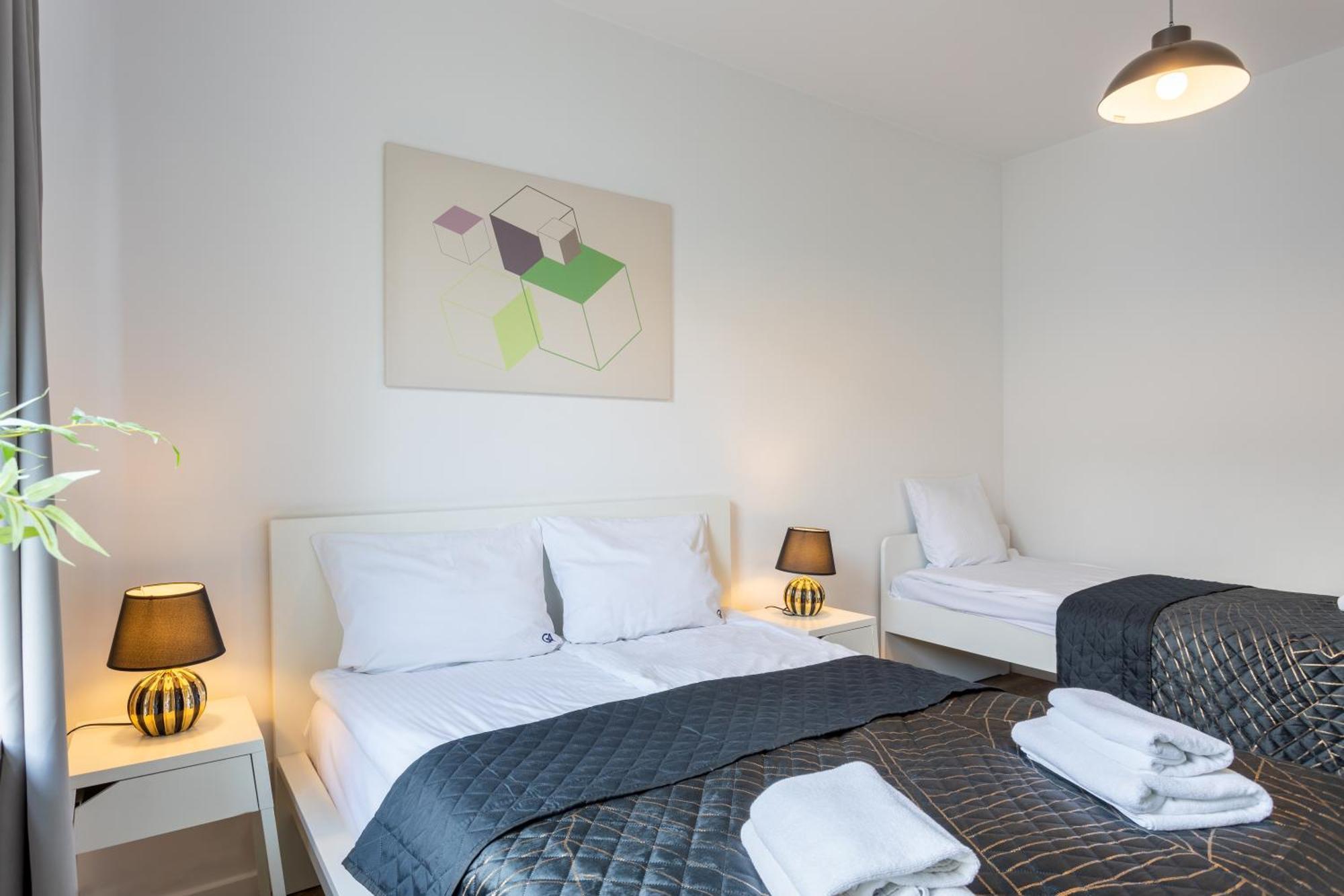Urban Chic - Pereca - Rondo Onz - Luxury Warsaw Stays - 14 People Luaran gambar